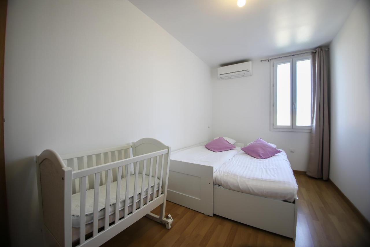 Maison Tendance Avec Jardin, Centre Village, Alpilles, Familles Eyragues Εξωτερικό φωτογραφία